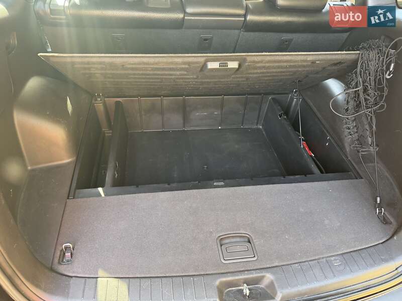 Позашляховик / Кросовер Hyundai Santa FE 2011 в Луцьку