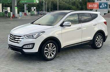 Внедорожник / Кроссовер Hyundai Santa FE 2013 в 