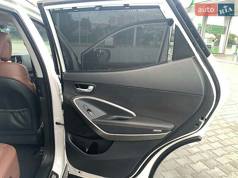 Позашляховик / Кросовер Hyundai Santa FE 2013 в Харкові
