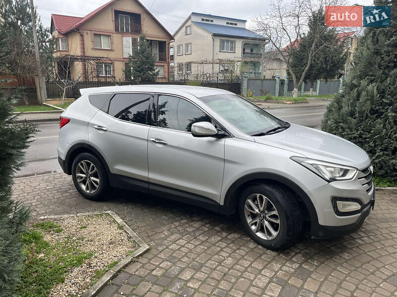 Внедорожник / Кроссовер Hyundai Santa FE 2014 в Ужгороде фото 2 Внедорожник / Кроссовер Hyundai Santa FE 2014 в Ужгороде