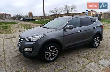 Внедорожник / Кроссовер Hyundai Santa FE 2012 в 