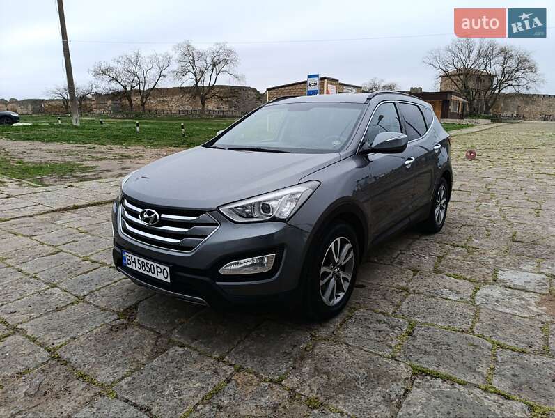 Внедорожник / Кроссовер Hyundai Santa FE 2012 в Белгороде-Днестровском