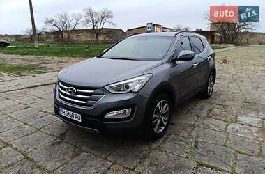 Внедорожник / Кроссовер Hyundai Santa FE 2012 в 