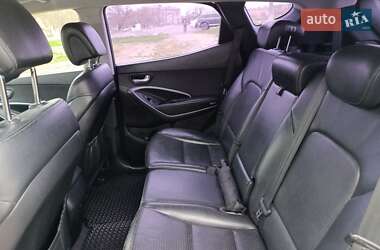 Внедорожник / Кроссовер Hyundai Santa FE 2012 в 