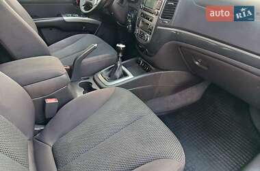 Внедорожник / Кроссовер Hyundai Santa FE 2010 в 