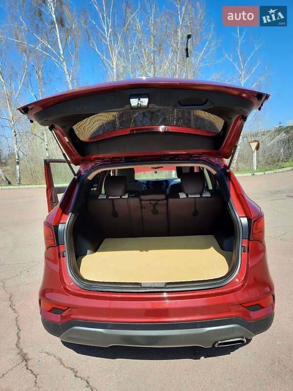 Позашляховик / Кросовер Hyundai Santa FE 2016 в Борисполі