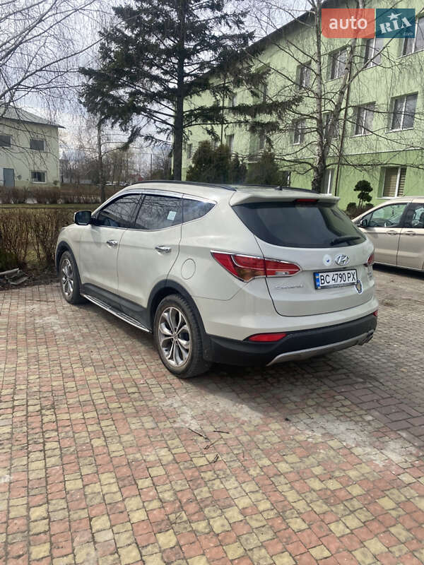 Внедорожник / Кроссовер Hyundai Santa FE 2014 в Дрогобыче