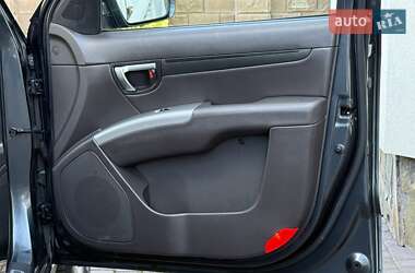 Внедорожник / Кроссовер Hyundai Santa FE 2012 в 