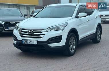 Позашляховик / Кросовер Hyundai Santa FE 2015 в 