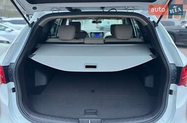 Позашляховик / Кросовер Hyundai Santa FE 2015 в 