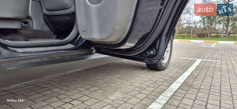 Позашляховик / Кросовер Hyundai Santa FE 2010 в Ірпені