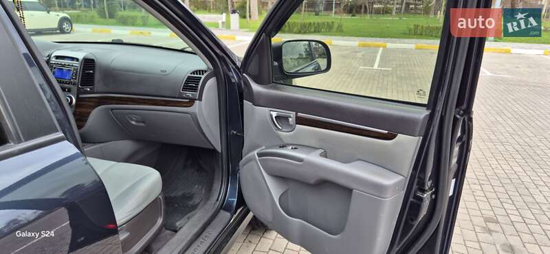 Позашляховик / Кросовер Hyundai Santa FE 2010 в Ірпені