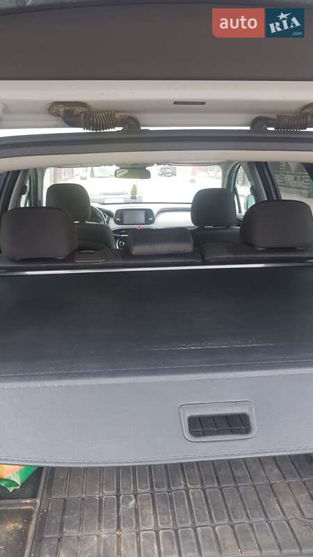 Внедорожник / Кроссовер Hyundai Santa FE 2019 в Житомире