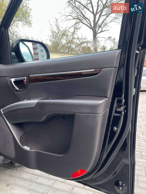 Внедорожник / Кроссовер Hyundai Santa FE 2010 в Каменец-Подольском