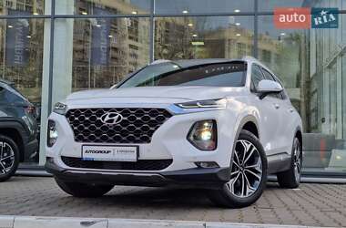 Внедорожник / Кроссовер Hyundai Santa FE 2019 в 
