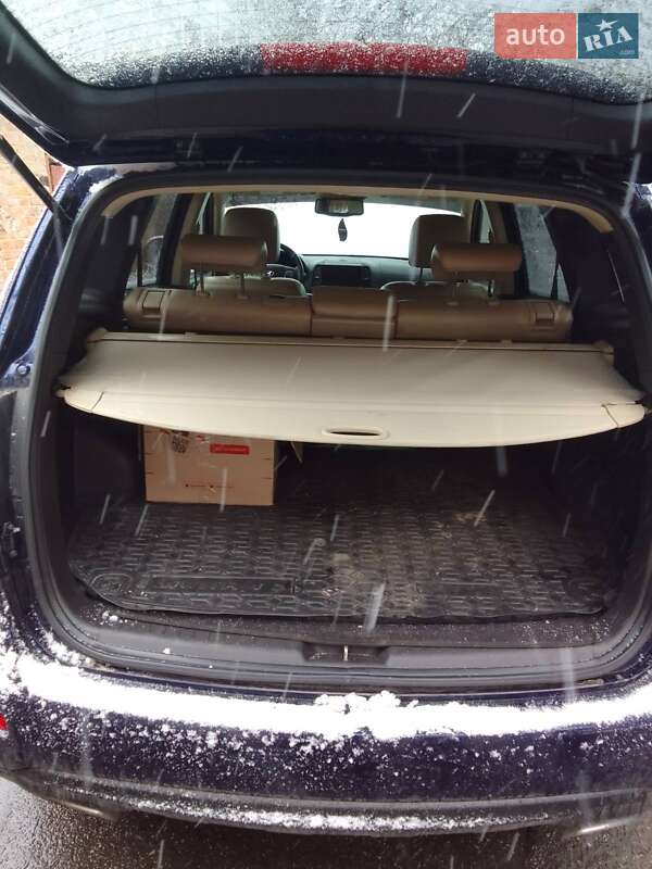 Внедорожник / Кроссовер Hyundai Santa FE 2010 в Виннице