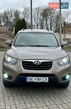 Внедорожник / Кроссовер Hyundai Santa FE 2011 в 