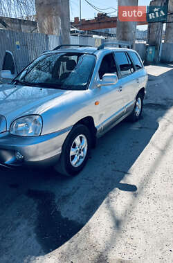 Внедорожник / Кроссовер Hyundai Santa FE 2005 в 