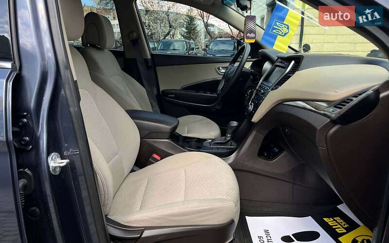 Позашляховик / Кросовер Hyundai Santa FE 2016 в Івано-Франківську фото 26 Позашляховик / Кросовер Hyundai Santa FE 2016 в Івано-Франківську