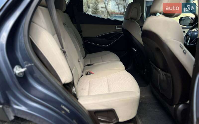 Позашляховик / Кросовер Hyundai Santa FE 2016 в Івано-Франківську фото 30 Позашляховик / Кросовер Hyundai Santa FE 2016 в Івано-Франківську