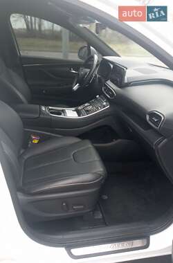 Позашляховик / Кросовер Hyundai Santa FE 2021 в 