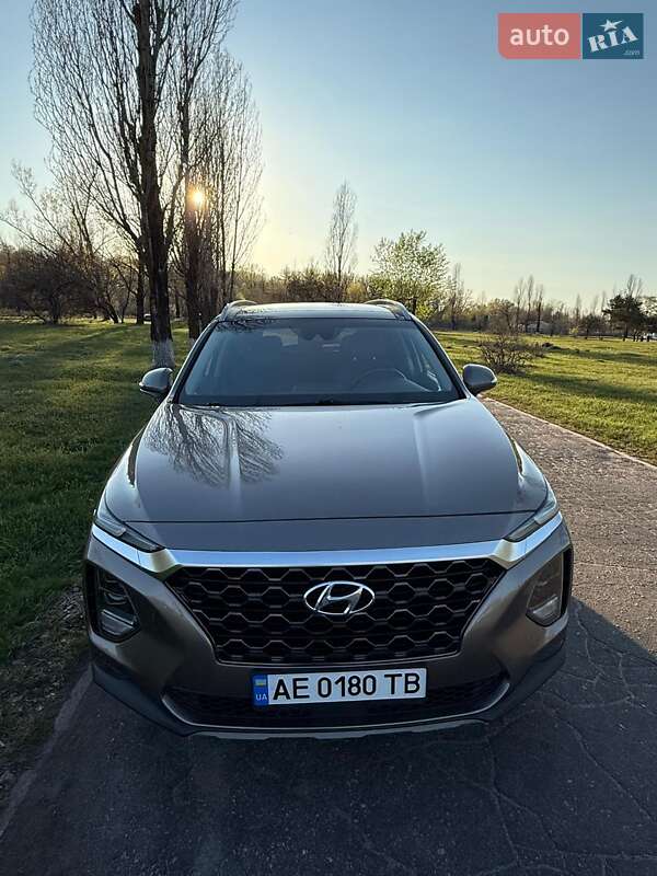 Позашляховик / Кросовер Hyundai Santa FE 2018 в Кам'янському