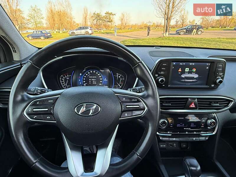 Позашляховик / Кросовер Hyundai Santa FE 2018 в Кам'янському
