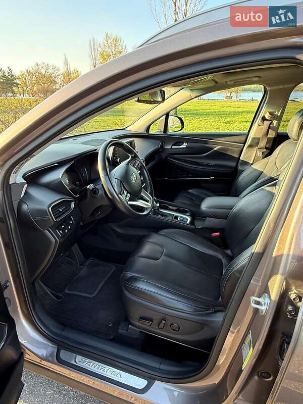 Позашляховик / Кросовер Hyundai Santa FE 2018 в Кам'янському