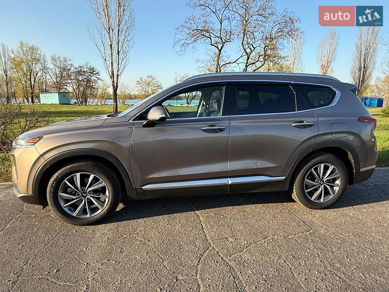 Позашляховик / Кросовер Hyundai Santa FE 2018 в Кам'янському