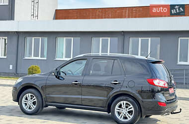 Внедорожник / Кроссовер Hyundai Santa FE 2011 в 