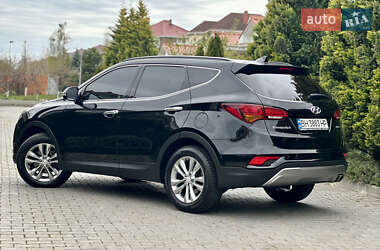 Позашляховик / Кросовер Hyundai Santa FE 2016 в 