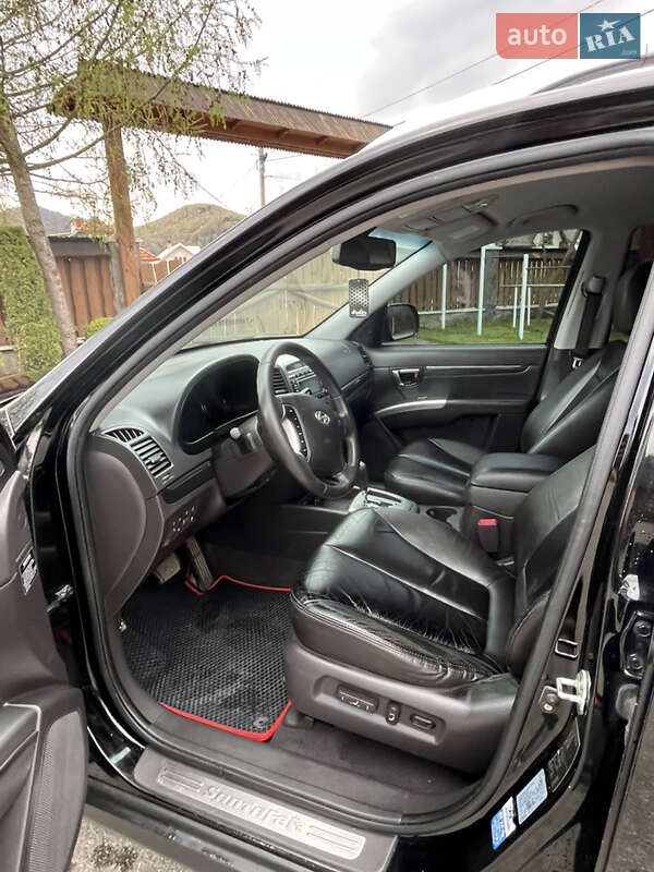 Внедорожник / Кроссовер Hyundai Santa FE 2010 в Коломые