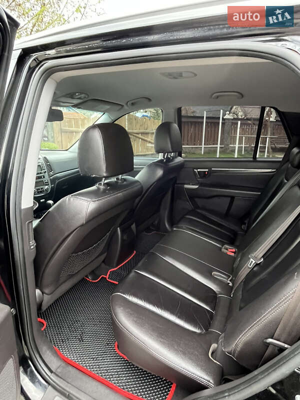 Внедорожник / Кроссовер Hyundai Santa FE 2010 в Коломые