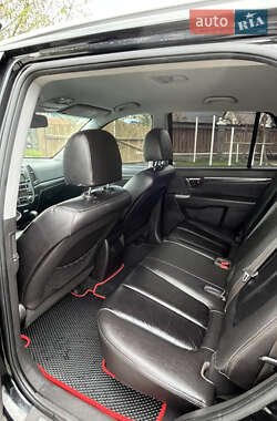 Внедорожник / Кроссовер Hyundai Santa FE 2010 в 