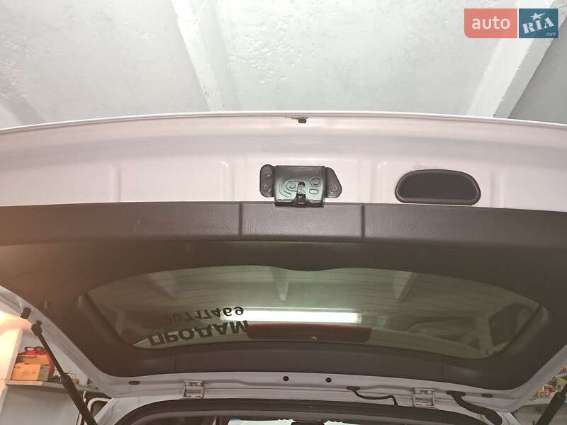 Позашляховик / Кросовер Hyundai Santa FE 2012 в Ізмаїлі