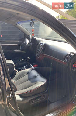 Позашляховик / Кросовер Hyundai Santa FE 2006 в 