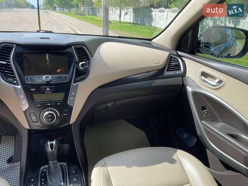 Внедорожник / Кроссовер Hyundai Santa FE 2013 в Чернигове
