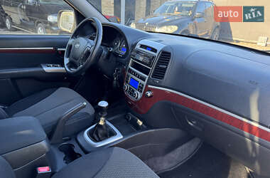 Внедорожник / Кроссовер Hyundai Santa FE 2009 в 