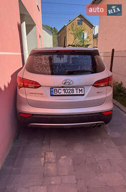 Внедорожник / Кроссовер Hyundai Santa FE 2014 в 