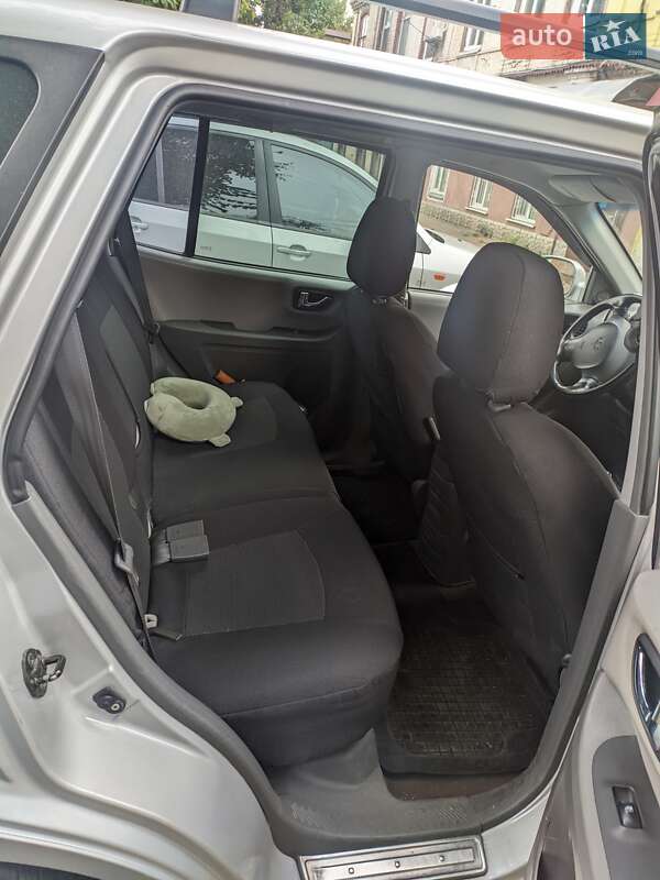 Позашляховик / Кросовер Hyundai Santa FE 2005 в Черкасах