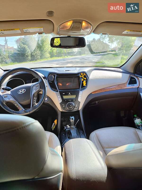 Позашляховик / Кросовер Hyundai Santa FE 2014 в Львові