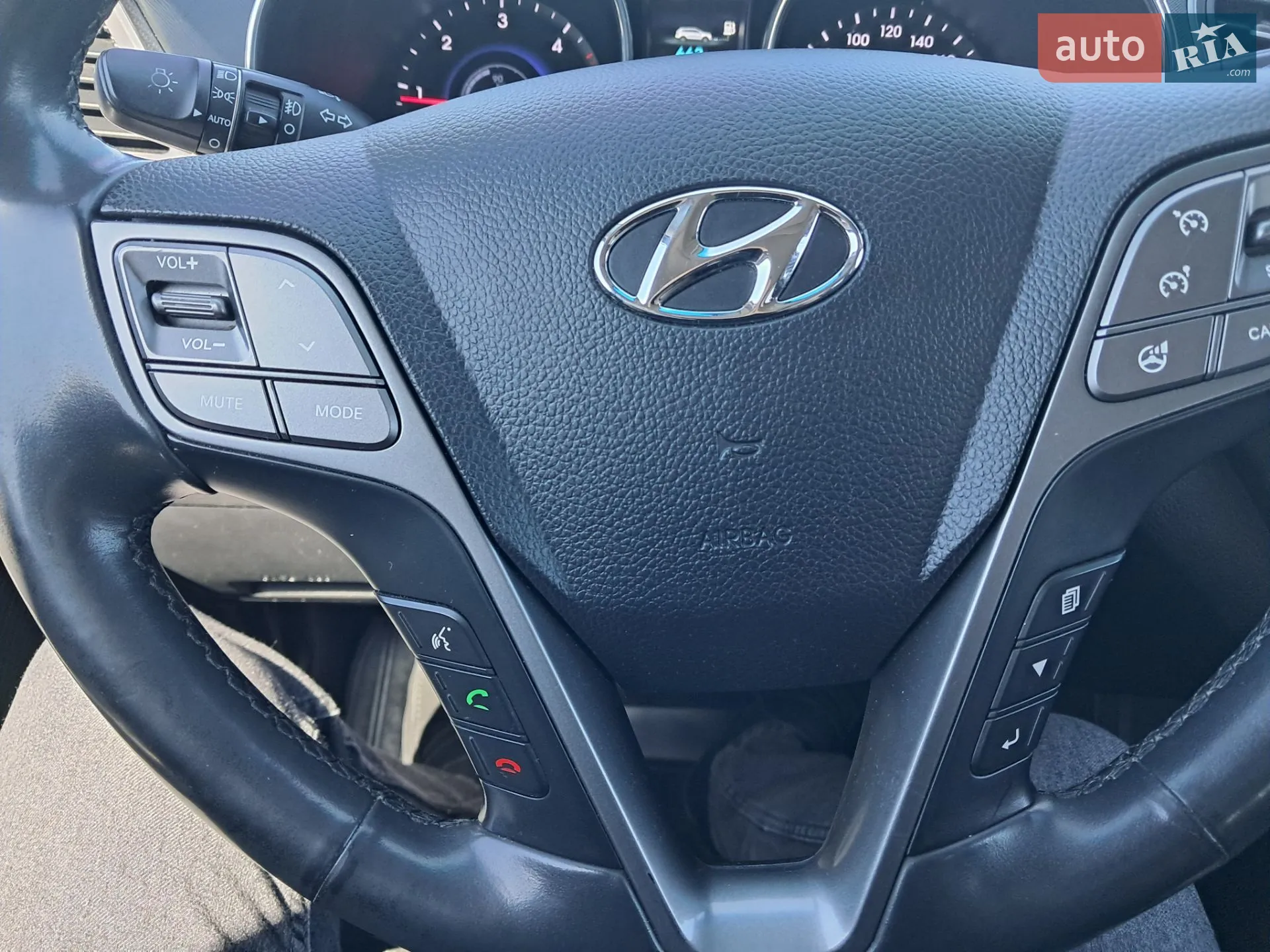 2013 Hyundai Santa Fe - мініатюра 19