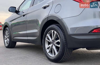 Внедорожник / Кроссовер Hyundai Santa FE 2014 в 