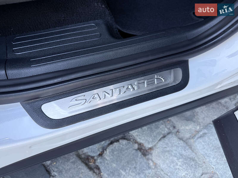 Позашляховик / Кросовер Hyundai Santa FE 2020 в Києві