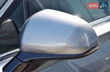 Внедорожник / Кроссовер Hyundai Santa FE 2019 в 