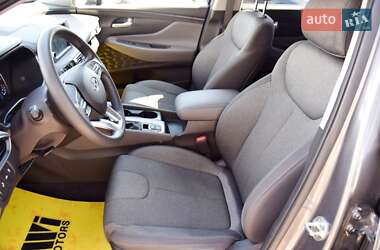 Внедорожник / Кроссовер Hyundai Santa FE 2019 в 