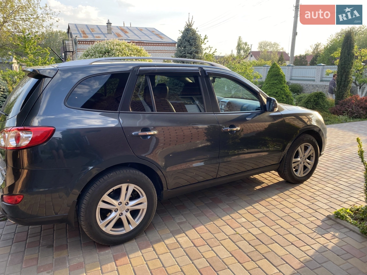 2010 Hyundai Santa Fe - мініатюра 10