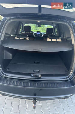 Внедорожник / Кроссовер Hyundai Santa FE 2006 в 