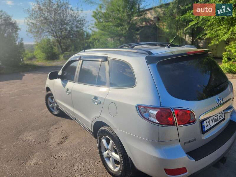 Внедорожник / Кроссовер Hyundai Santa FE 2009 в Харькове