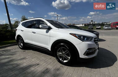 Внедорожник / Кроссовер Hyundai Santa FE 2017 в 